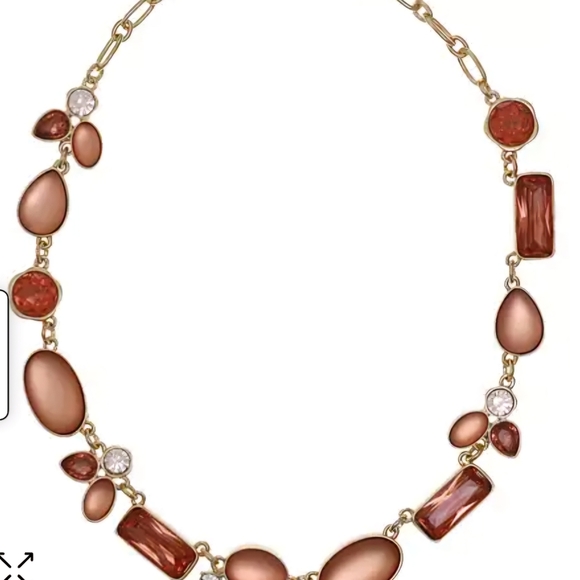 LAUNDRY BY SHELLI SEGALShort Collar Necklace. - Picture 5 of 5